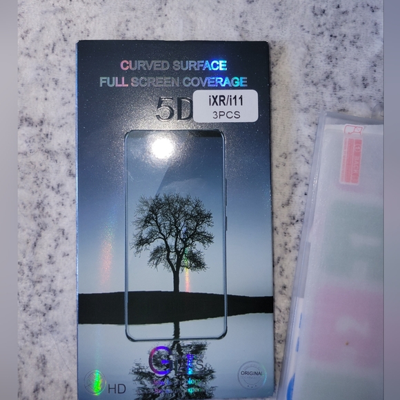 iXR/i11 Temper Glass Screen Protector - Picture 2 of 9